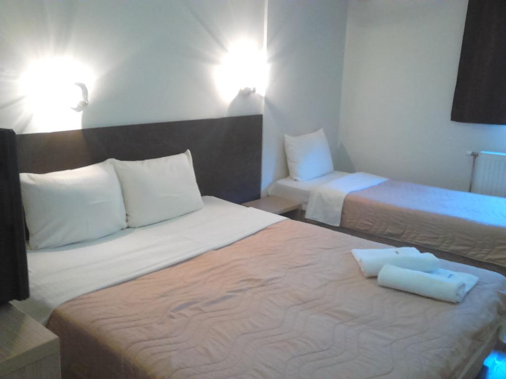 Prenociste Konstantin 2008 Hotel Ni Værelse billede