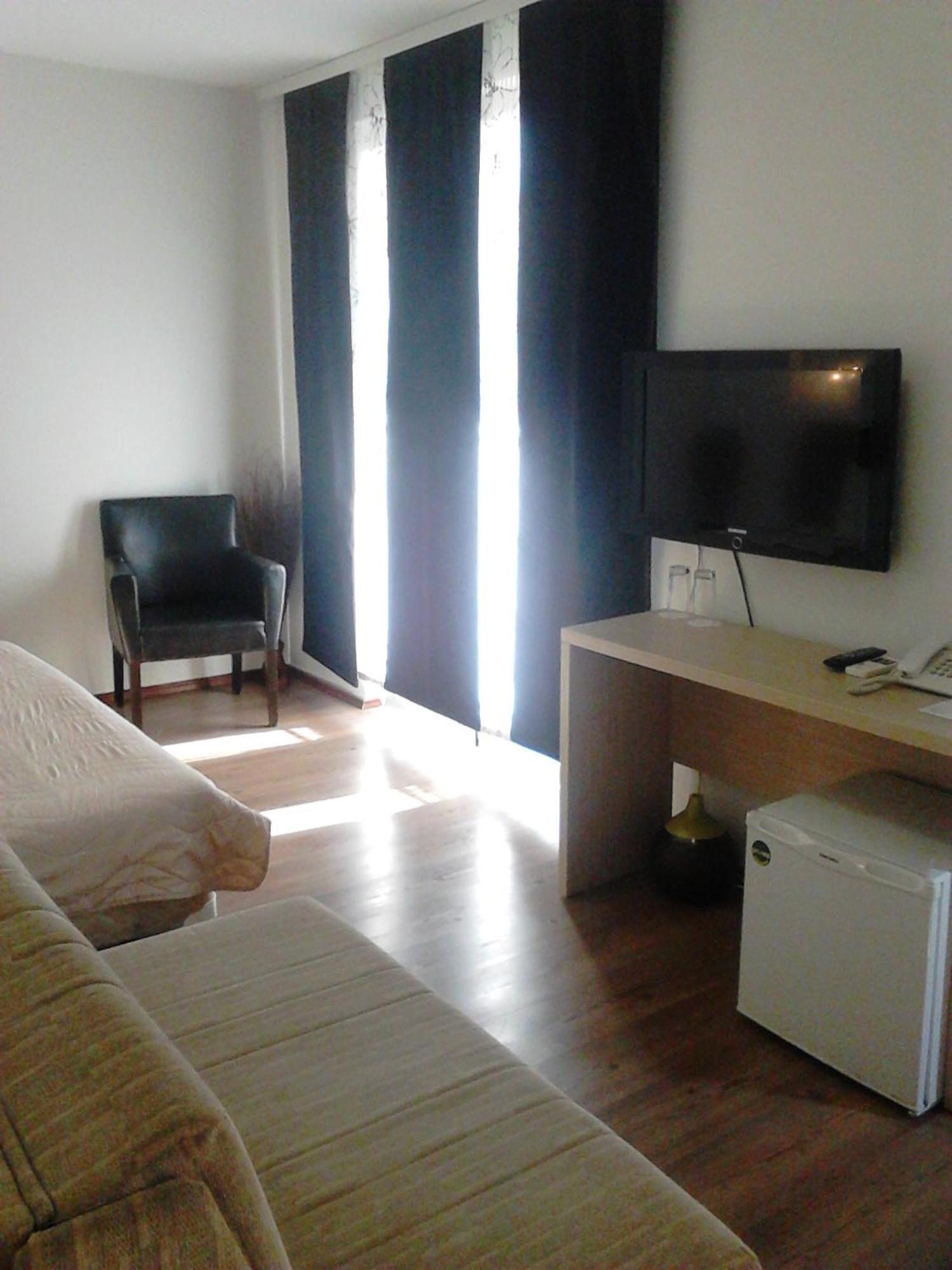 Prenociste Konstantin 2008 Hotel Ni Værelse billede