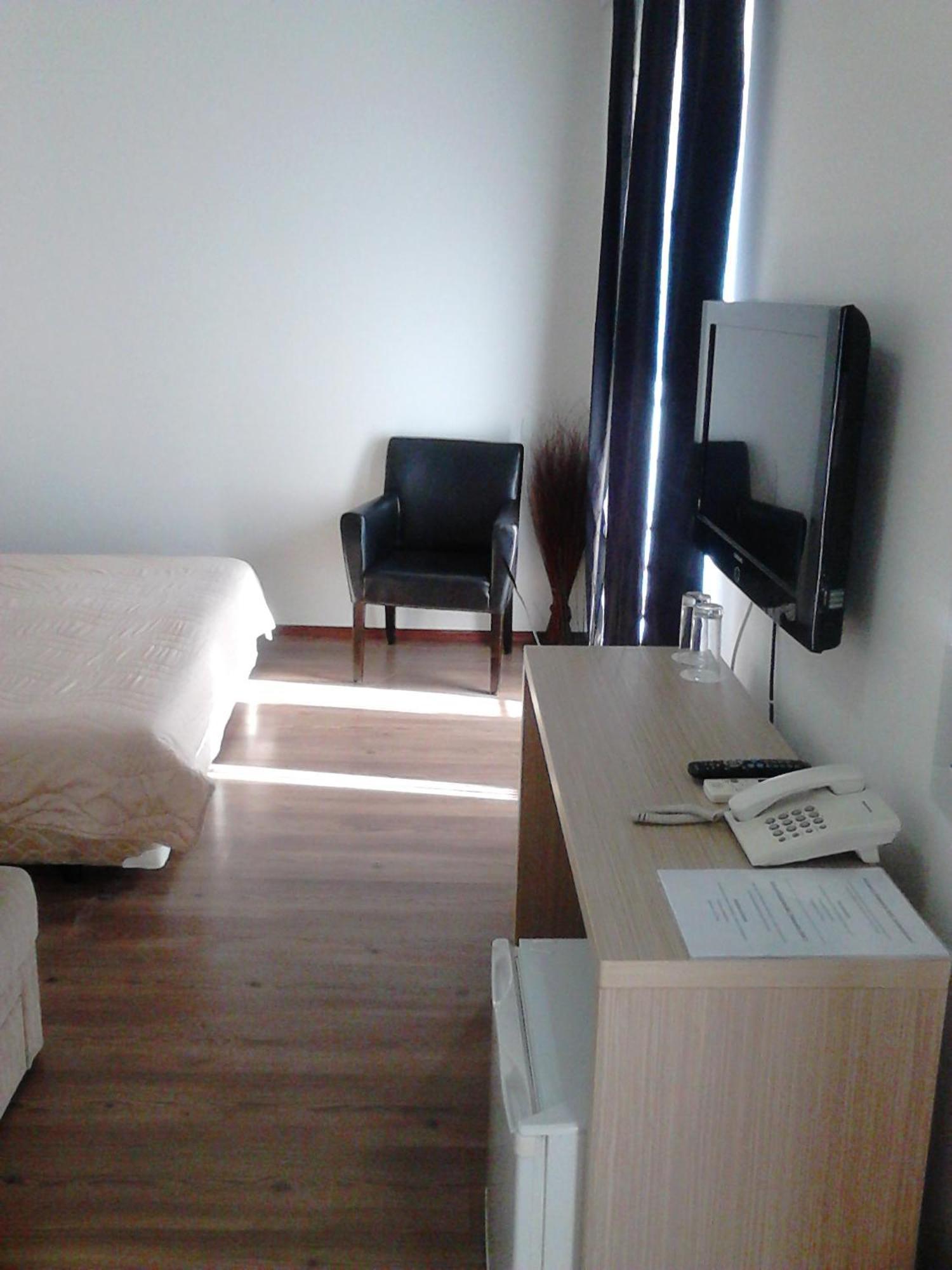 Prenociste Konstantin 2008 Hotel Ni Værelse billede