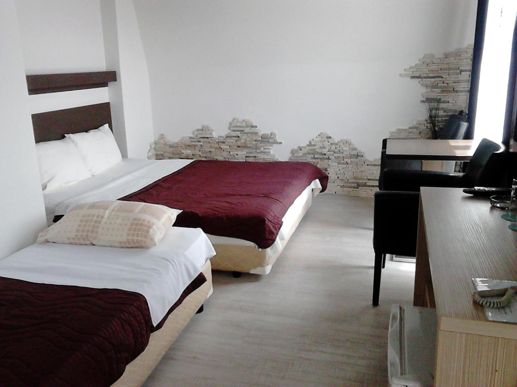 Prenociste Konstantin 2008 Hotel Ni Værelse billede